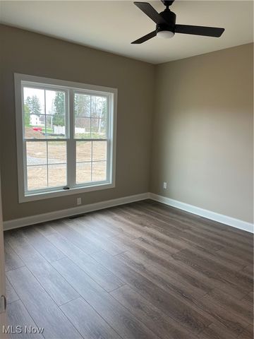 8713 Harvest Glenn Trail 23, Poland, OH 44514