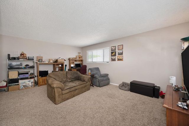 3624 Sapphire Dr #4, Auburn, CA 95602