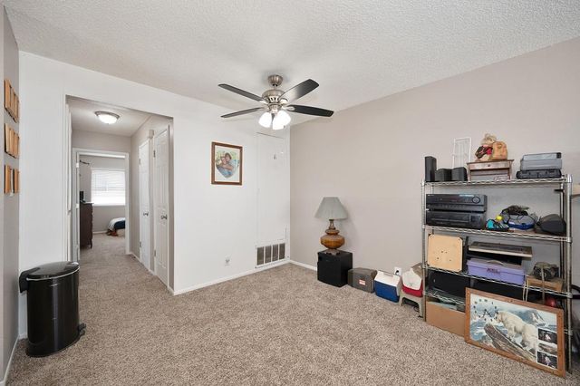 3624 Sapphire Dr #4, Auburn, CA 95602