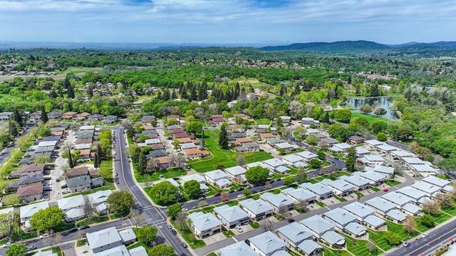 3624 Sapphire Dr #4, Auburn, CA 95602