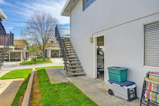 3624 Sapphire Dr #4, Auburn, CA 95602