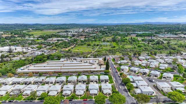 3624 Sapphire Dr #4, Auburn, CA 95602