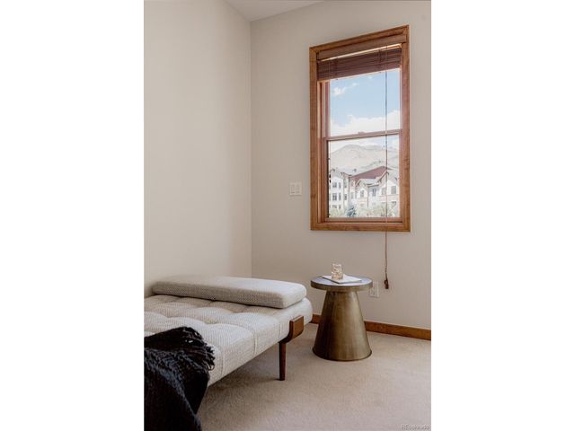 1022 Tucker Gulch Dr, Golden, CO 80403