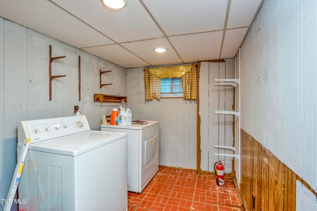137 Maxwell Drive, Bristol, TN 37620