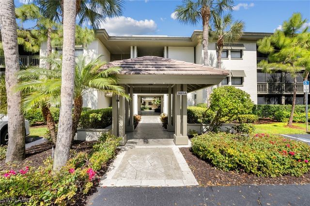 3661 Wild Pines DR 106, Bonita Springs, FL 34134