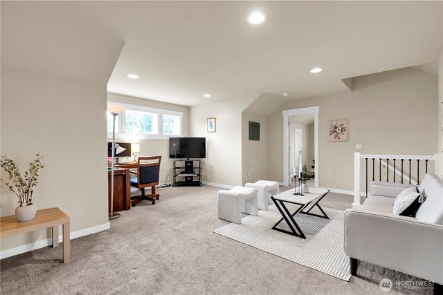 13914 SE 136th Pl, Renton, WA 98059