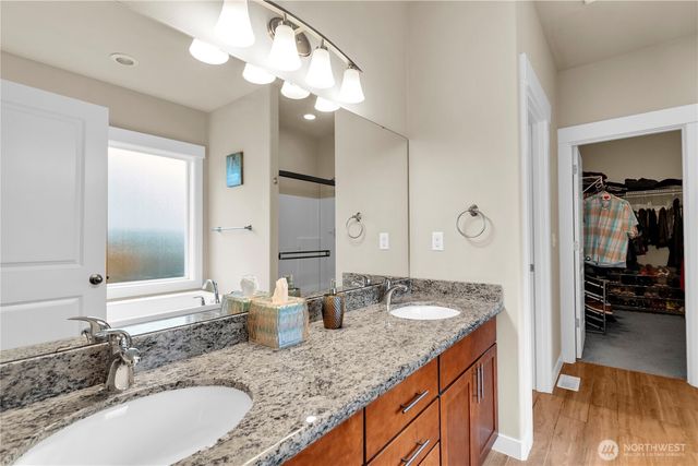 13914 SE 136th Pl, Renton, WA 98059