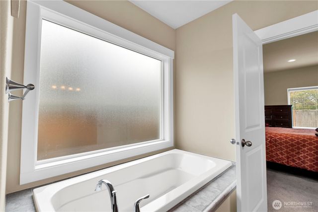 13914 SE 136th Pl, Renton, WA 98059