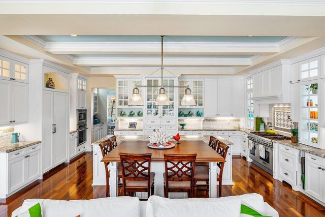 960 Dogwood Drive, Delray Beach, FL 33483