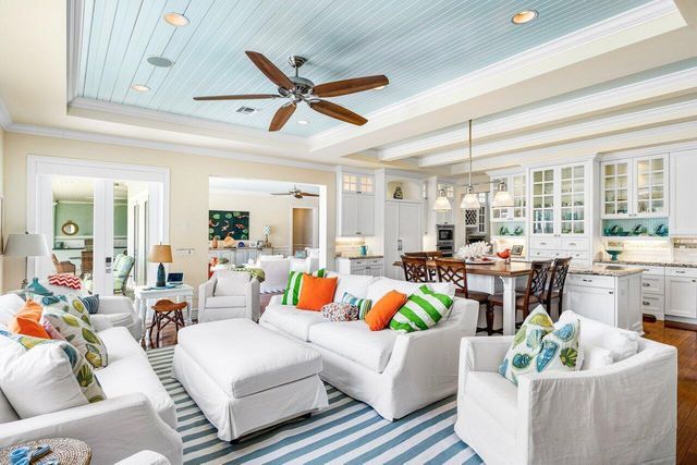 960 Dogwood Drive, Delray Beach, FL 33483