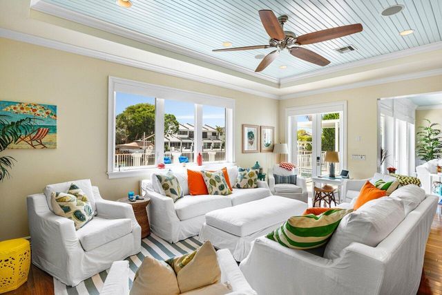 960 Dogwood Drive, Delray Beach, FL 33483