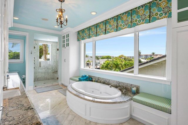 960 Dogwood Drive, Delray Beach, FL 33483