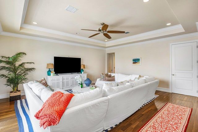 960 Dogwood Drive, Delray Beach, FL 33483