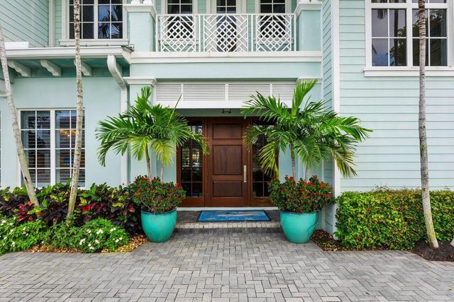 960 Dogwood Drive, Delray Beach, FL 33483
