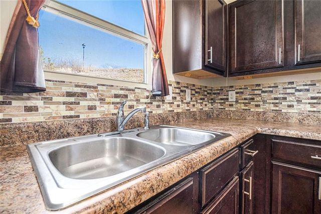 10 Bartlett Drive, Cartersville, GA 30120