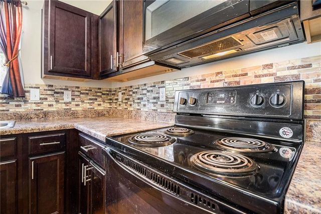 10 Bartlett Drive, Cartersville, GA 30120