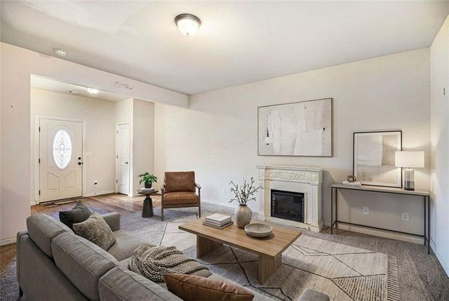 10 Bartlett Drive, Cartersville, GA 30120