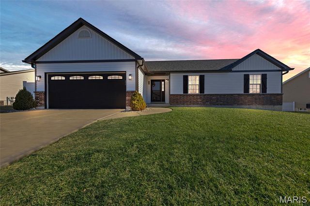 90 Brookshire Creek Drive, Wentzville, MO 63385