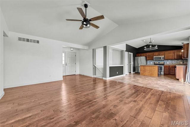 90 Brookshire Creek Drive, Wentzville, MO 63385