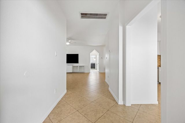 1715 Gingerleaf Lane, Houston, TX 77055