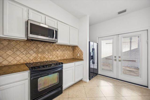 1715 Gingerleaf Lane, Houston, TX 77055