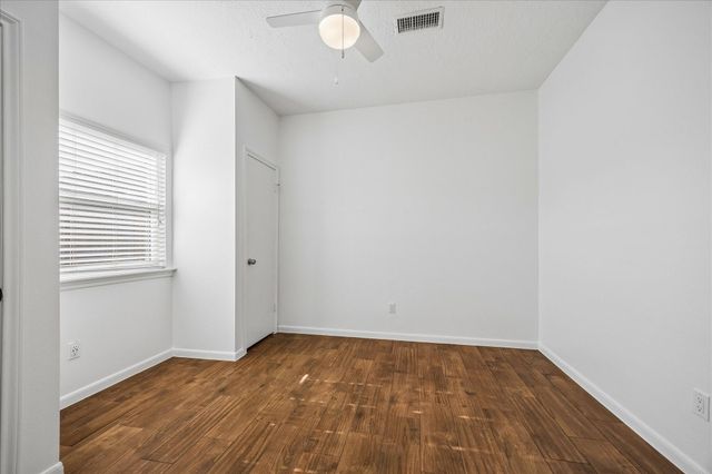 1715 Gingerleaf Lane, Houston, TX 77055