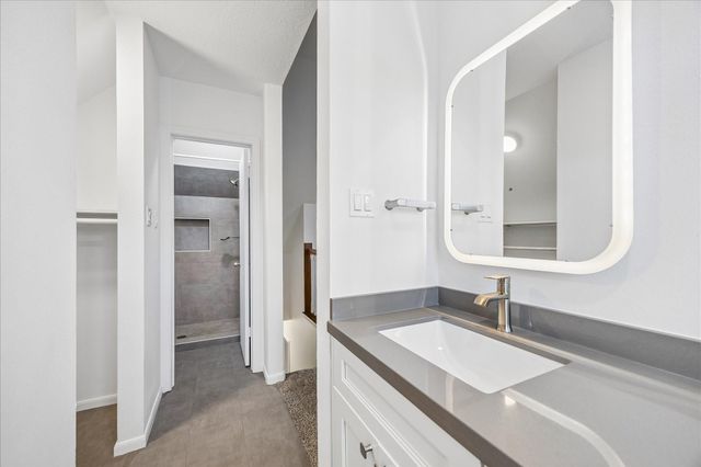 1715 Gingerleaf Lane, Houston, TX 77055