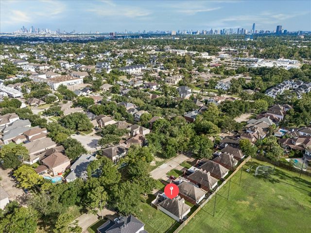 1715 Gingerleaf Lane, Houston, TX 77055
