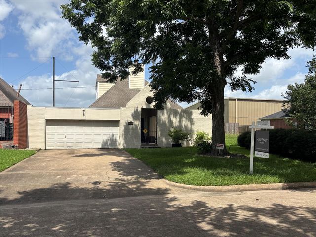 1715 Gingerleaf Lane, Houston, TX 77055