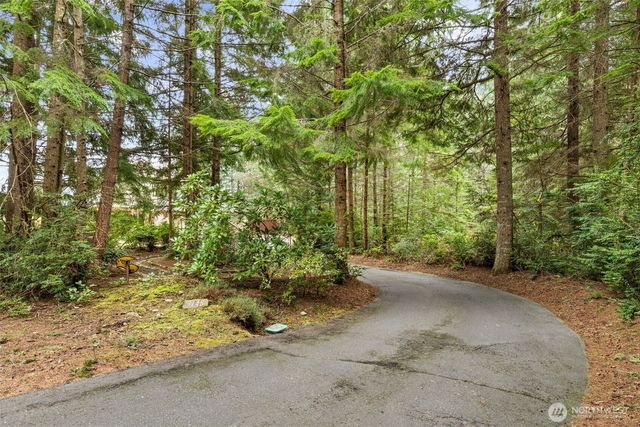 3148 Old Sawmill Place NW, Bremerton, WA 98312