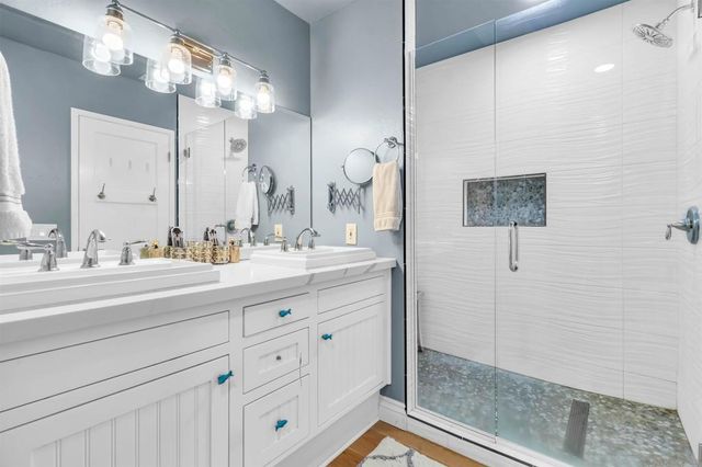 4894 Garfield St, La Mesa, CA 91941