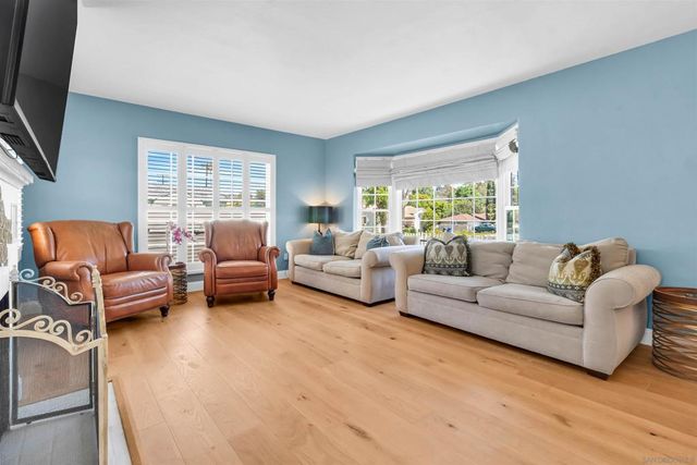 4894 Garfield St, La Mesa, CA 91941