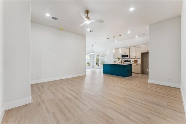 225 West Place, White Settlement, TX 76108