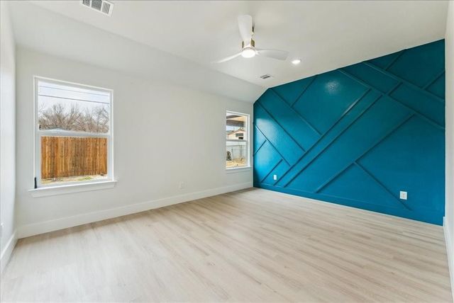 225 West Place, White Settlement, TX 76108