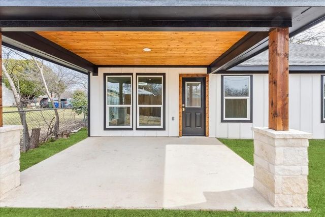 225 West Place, White Settlement, TX 76108
