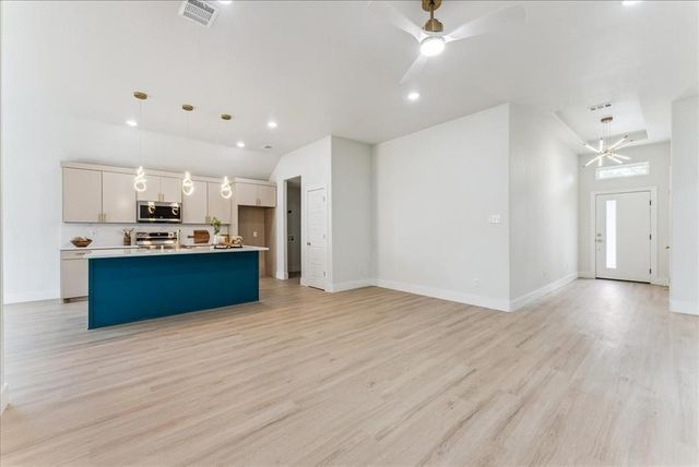225 West Place, White Settlement, TX 76108