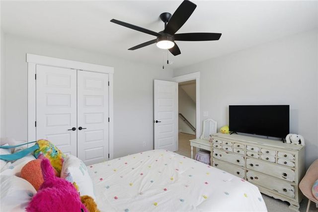 127 Marble Tree Way, Ball Ground, GA 30107