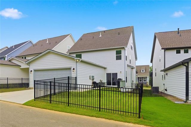 127 Marble Tree Way, Ball Ground, GA 30107