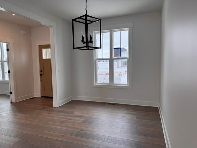 8288 Eagle Peak Drive, Jenison, MI 49428