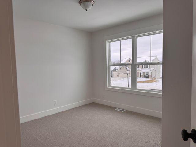 8288 Eagle Peak Drive, Jenison, MI 49428