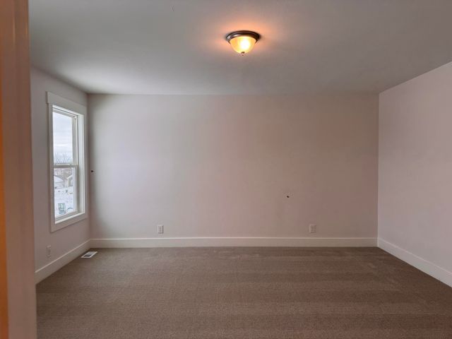 8288 Eagle Peak Drive, Jenison, MI 49428