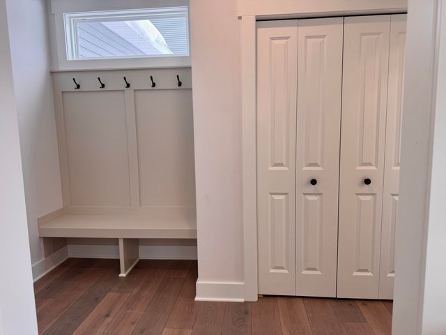 8288 Eagle Peak Drive, Jenison, MI 49428