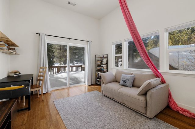 13420 Northwoods Boulevard, Truckee, CA 96161