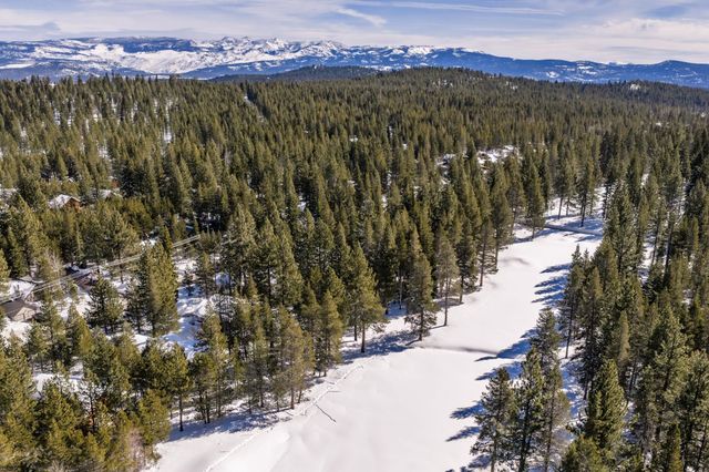 13420 Northwoods Boulevard, Truckee, CA 96161