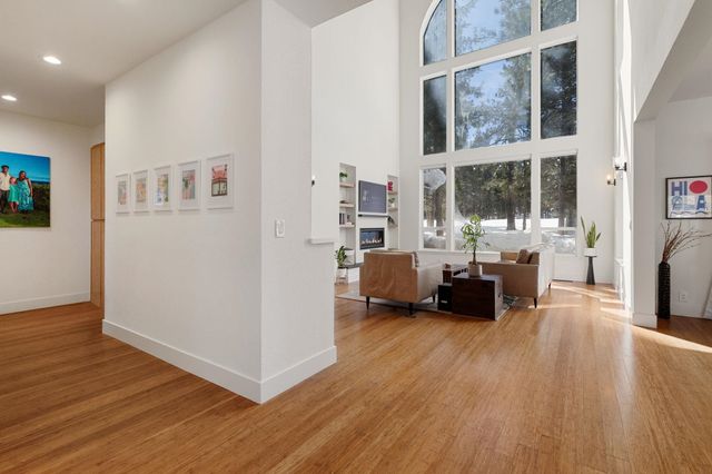 13420 Northwoods Boulevard, Truckee, CA 96161