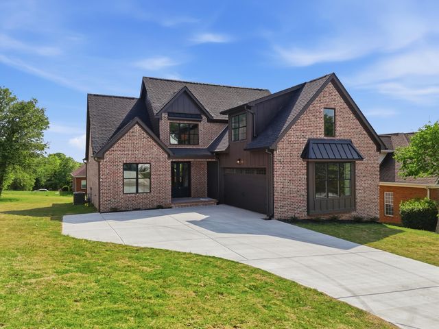 9842 Leslie Sandidge Drive, Ooltewah, TN 37363