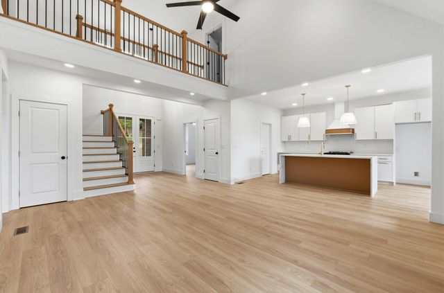 9842 Leslie Sandidge Drive, Ooltewah, TN 37363
