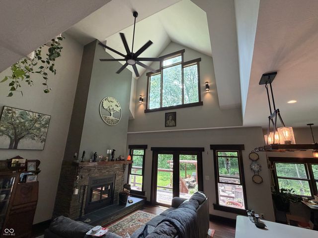 3656 Hollybrook Road, Gosport, IN 47433