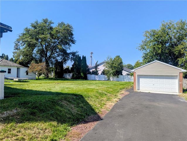 2815 Willow Street, North Whitehall Twp, PA 18037