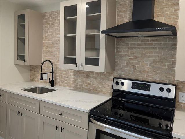 2815 Willow Street, North Whitehall Twp, PA 18037